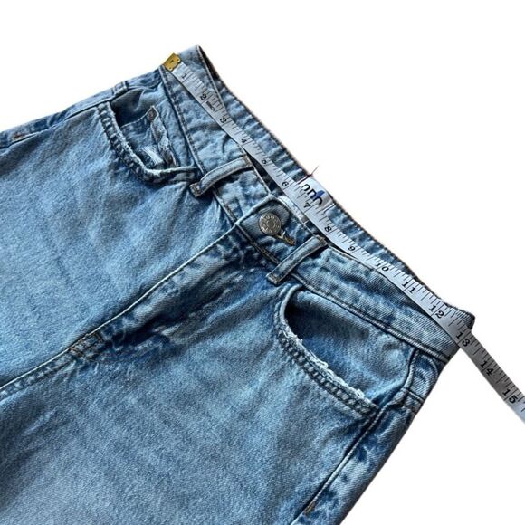 Urban Outfitters BDG Wilco Destroyed High-Waisted Cropped Flare Jeans sz 25 - Picture 14 of 16